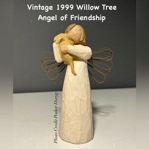 Vintage 1999 Willow Tree Angel of Friendship